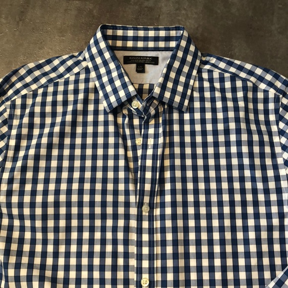 Banana republic blue plaid button down - Picture 2 of 5